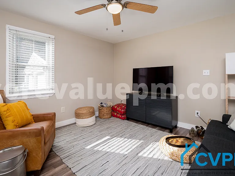 8627 Park Ave — Photo 5