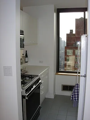 Rented by NY NY Condo, Inc | media 4