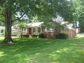 1st image of 106 Yosemite Dr