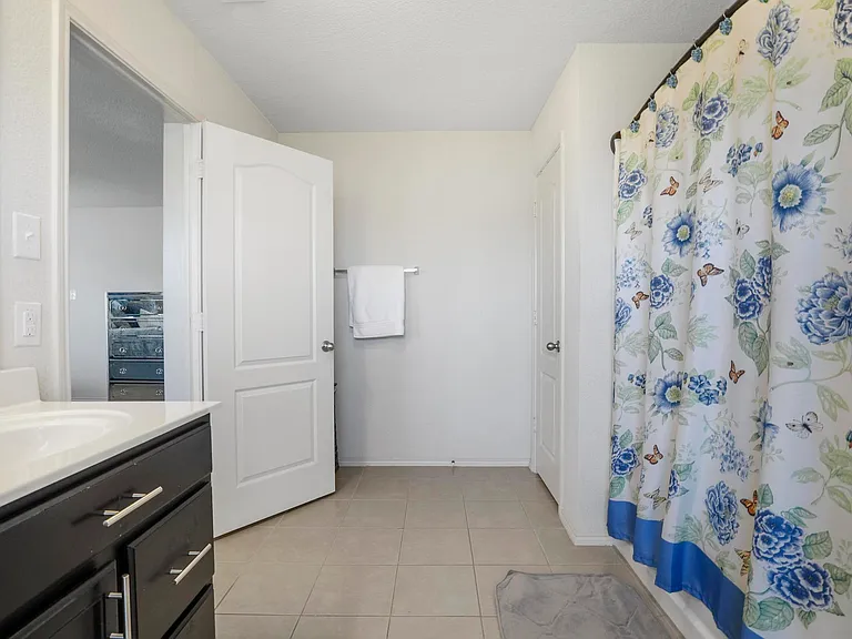 5305 Wharfside Pl — Photo 22
