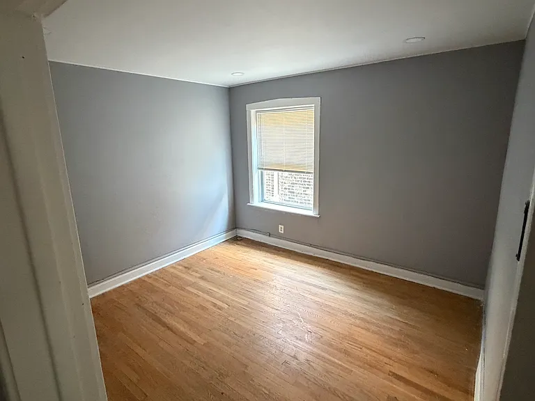 3947 W Van Buren St — Photo 2