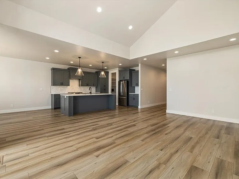 10273 Loneleaf Dr — Photo 9