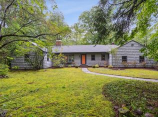 35 North Rd, Kinnelon, NJ 07405