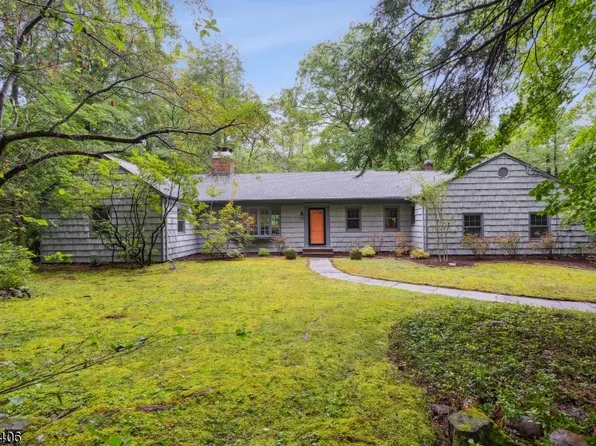 35 North Rd, Kinnelon Boro, NJ 07405