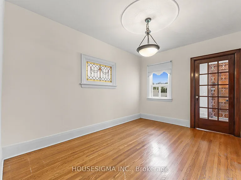491 Hopewell Ave — Photo 8