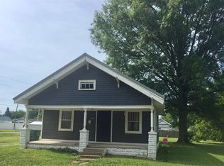 621 E Beech St, Sullivan, IN 47882