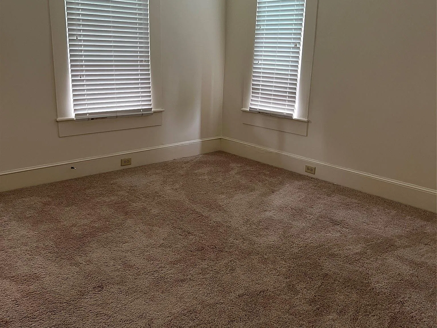 1 bed, 1.0 bath, 650 sqft, $1,100 — Photo 2