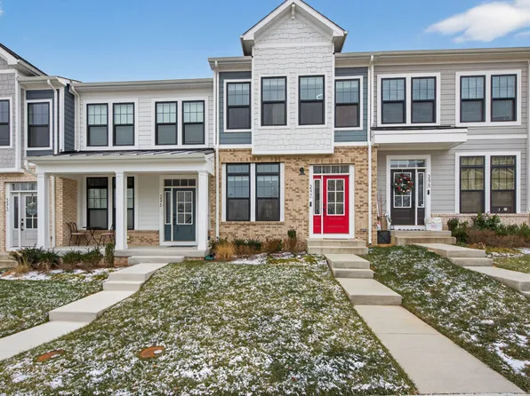 3577 Stephensons Hill Ln, Marshall, VA 20115