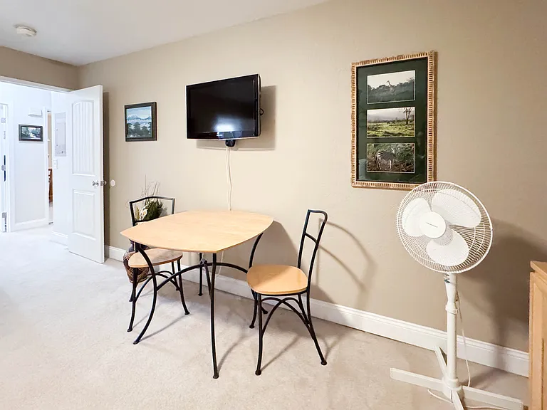 2245 Minerva Way — Photo 24
