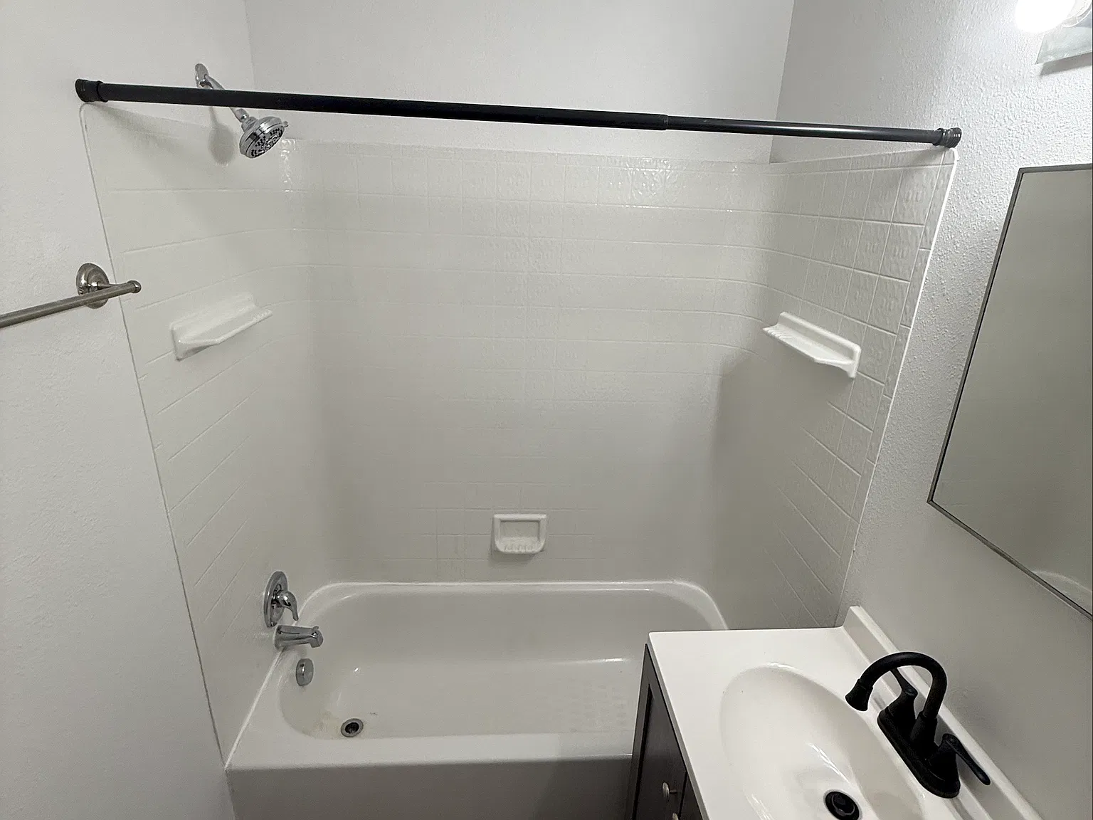 Seward Apartments — Photo 2