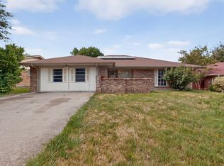 3612 Holly Springs Dr, Fort Worth, TX 76133