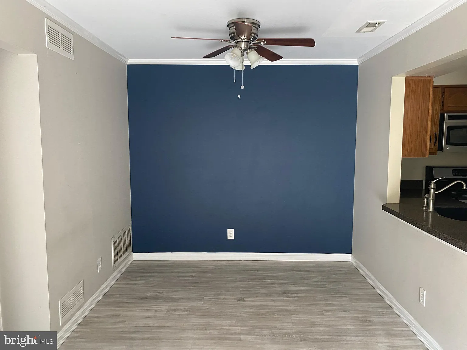 2 bed, 1.0 bath, 1164 sqft, $2,150 — Photo 4