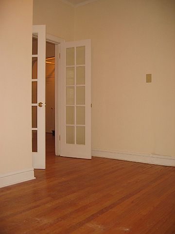 1st image of 1435 W Albion Ave #41