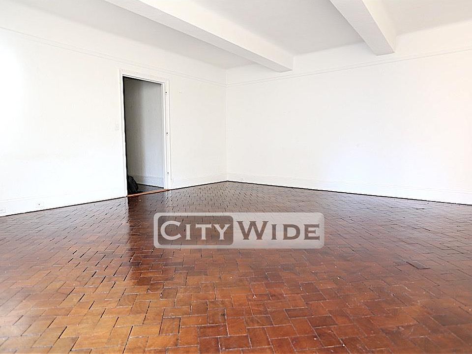 1st image of 160 W 73rd St APT 7J