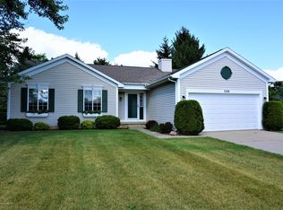 1240 Calumet Dr, Dewitt, MI