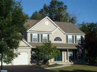 110 Banbury Ave, North Wales, PA 19454