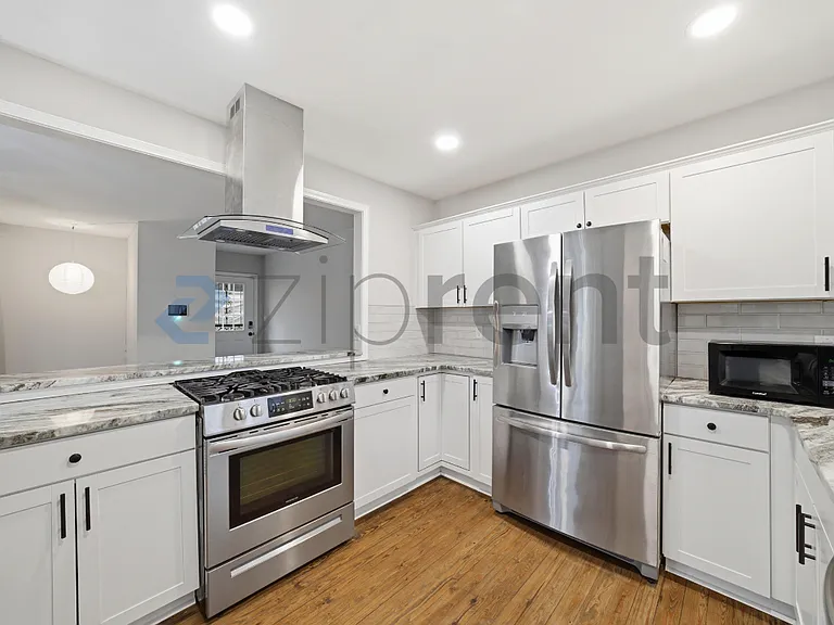 1788 Broadwell St SW — Photo 7