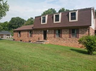 10600 High Meadow Dr, Knoxville, TN 37932