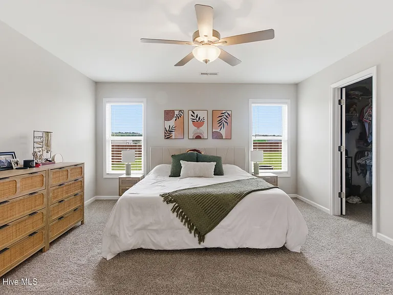 200 Grist Mill Dr — Photo 17