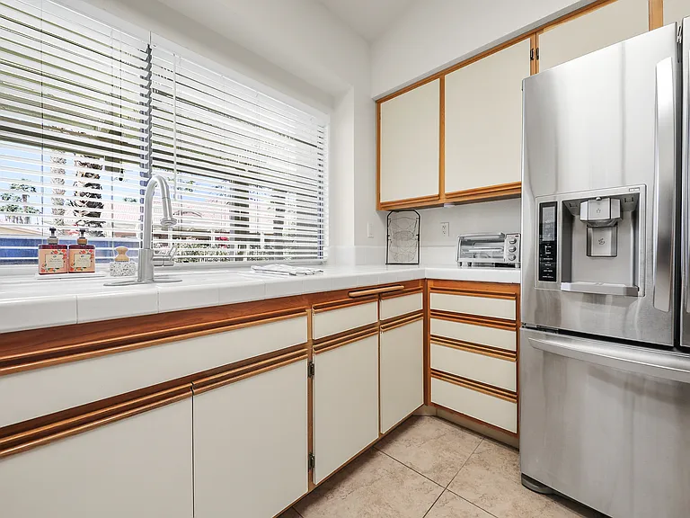 42315 Liolios Dr — Photo 15