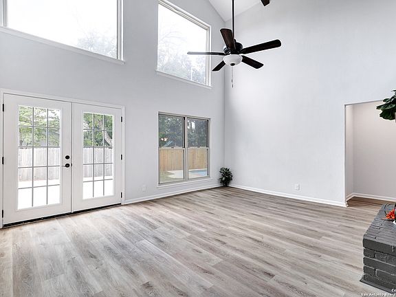 4th image of 5722 ECHOWAY ST