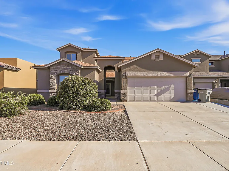 14844 Sunny Land Ave — Photo 1