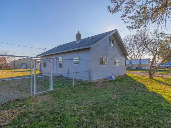 2455 19th St, Clarkston, WA 99403