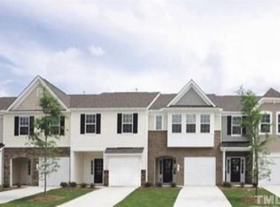 402 Leighann Ridge Ln, Rolesville, NC 27571