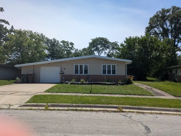 313 Sioux St, Park Forest, IL 60466
