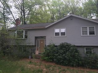 172 Ferncroft Rd, Tewksbury, MA 01876