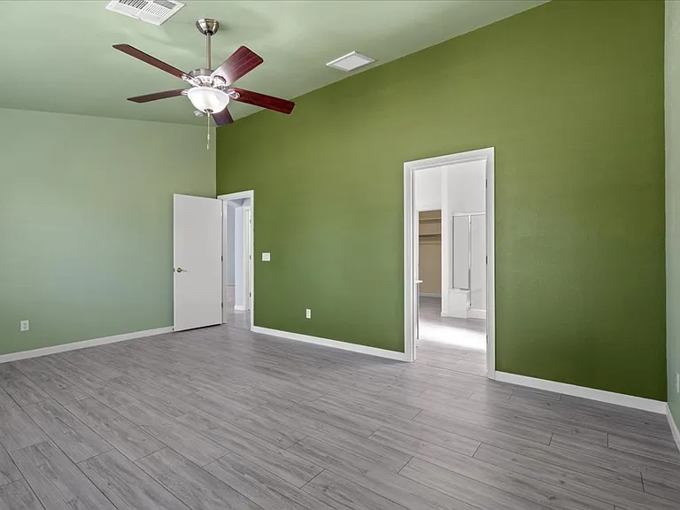 4431 Golden Palomino Ln — Photo 12