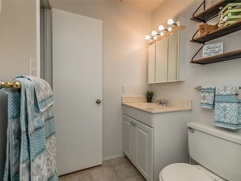 5 Vista Palm Ln #203 — Photo 23