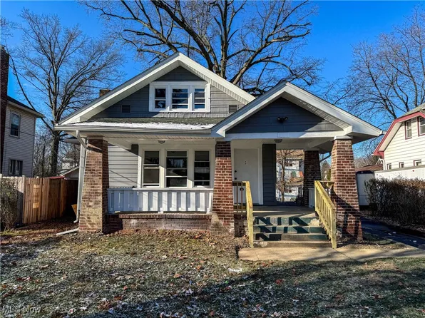 2818 Idlewood Ave, Youngstown, OH 44511