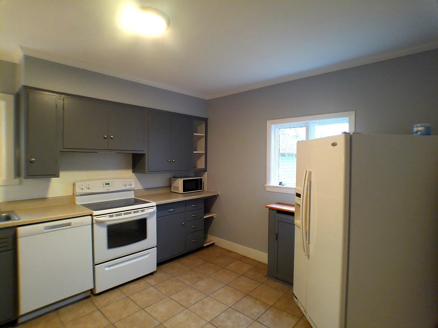 316 Smith Street - 1 — Photo 2