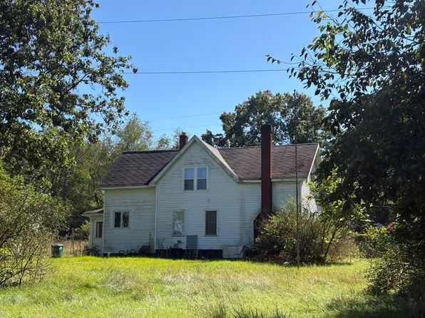 20500 Waubascon Rd, Battle Creek, MI 49017