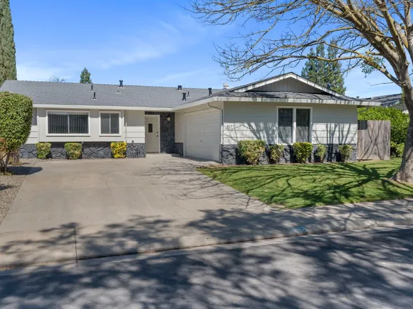917 Lindsay Dr, Modesto, CA 95356