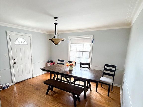 5th image of 18420 Santa Barbara Dr