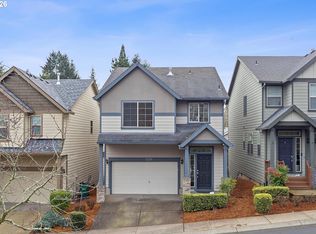 15591 SW Stone Ridge Cir, Beaverton, OR 97007