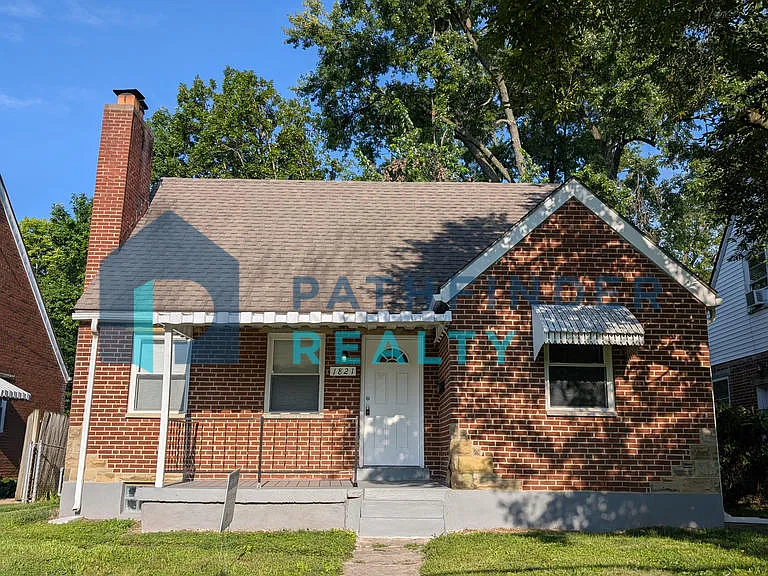 1821 Wabash Ave — Photo 1