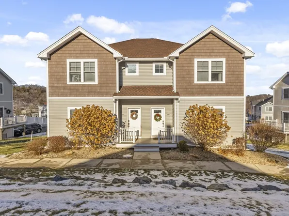 66 Oak St #66, Clinton, MA 01510
