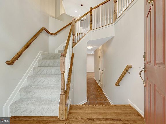 5th image of 1268 Wild Hawthorn Way
