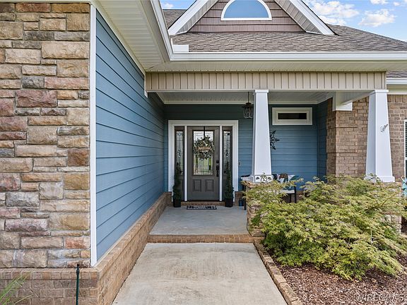 4th image of 73 Crabapple Ct