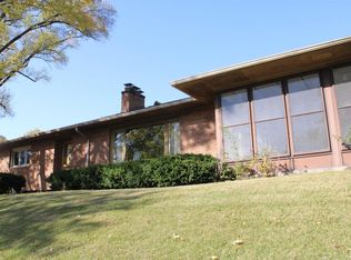 1339 Cedar St, Davenport, IA