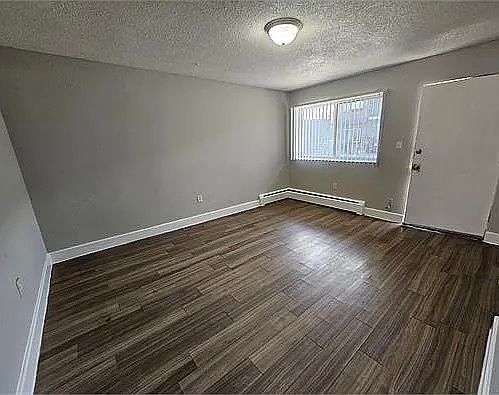 4th image of 1545 N Moline St APT 3