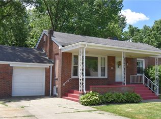 311 Sanderson Ave, Campbell, OH 44405