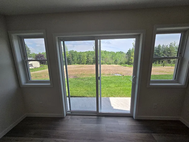 2106 Cottage Hill Cir — Photo 14