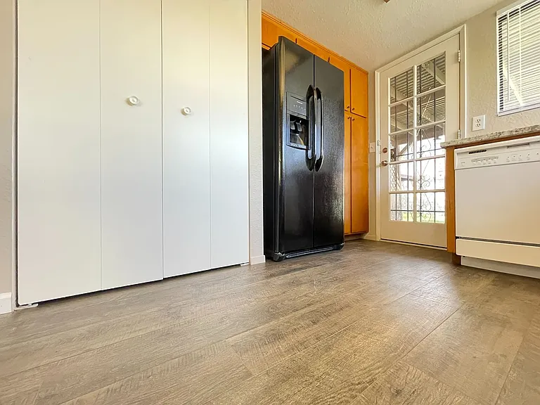 8232 Abercrombe Way — Photo 10