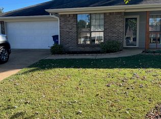 10243 Curtis Dr, Olive Branch, MS 38654