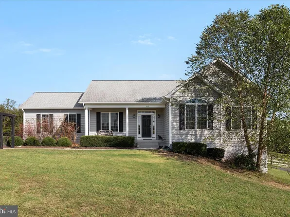 250 Lerose Dr, Fredericksburg, VA 22406
