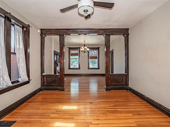 5th image of 5215 Lisette Ave S